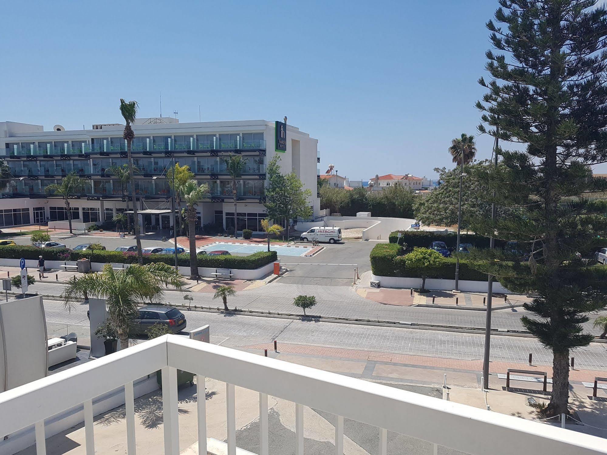 L'Eros Hotel Agia Napa Exterior foto